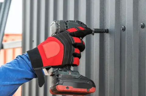 Travaux de zinguerie - Notre-Dame-de-Londres